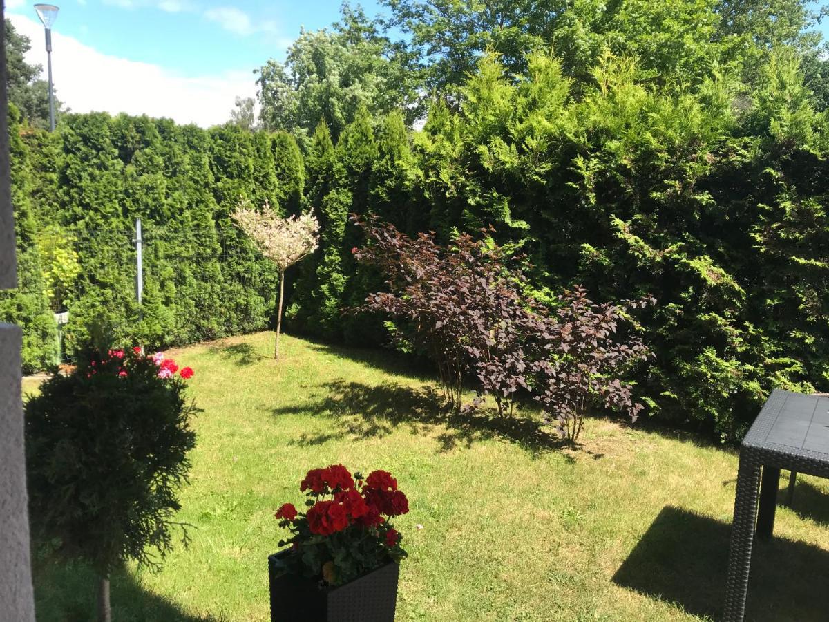 Olaf Z Ogrodem Apartment *